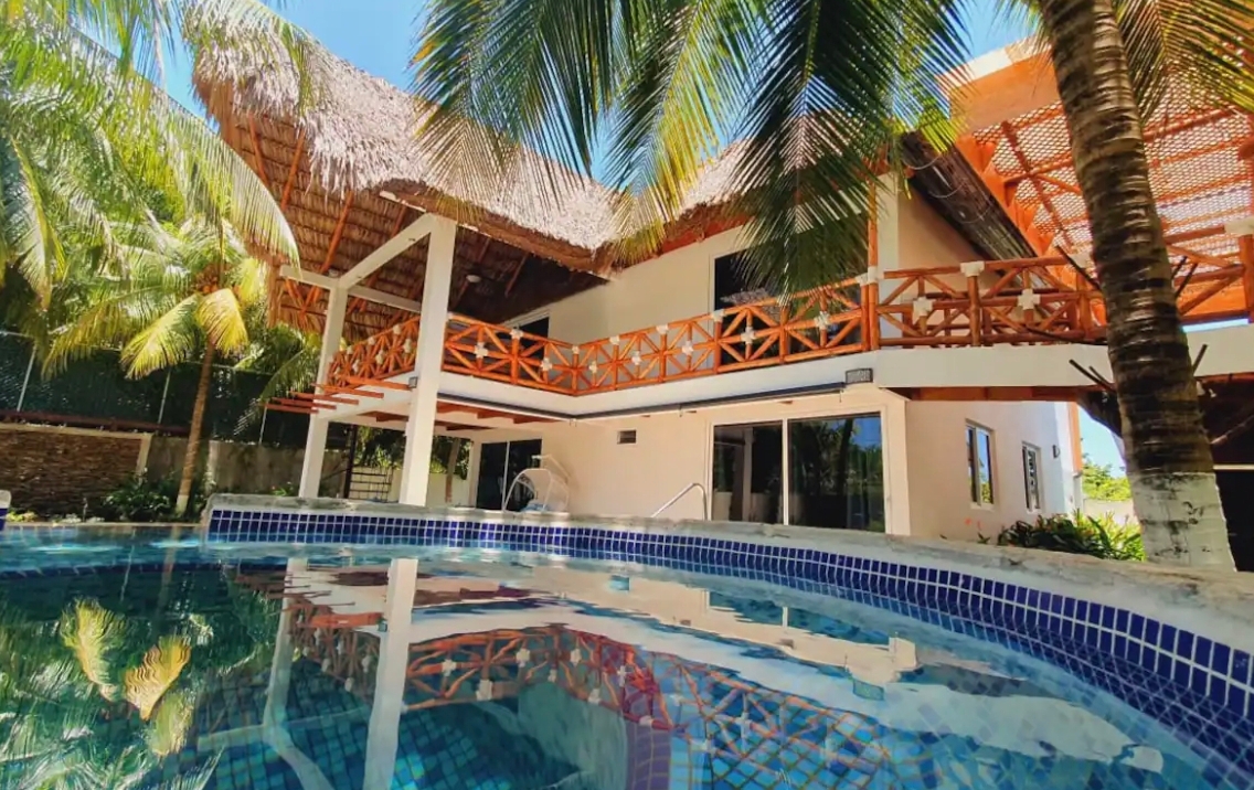 Villa palmeras