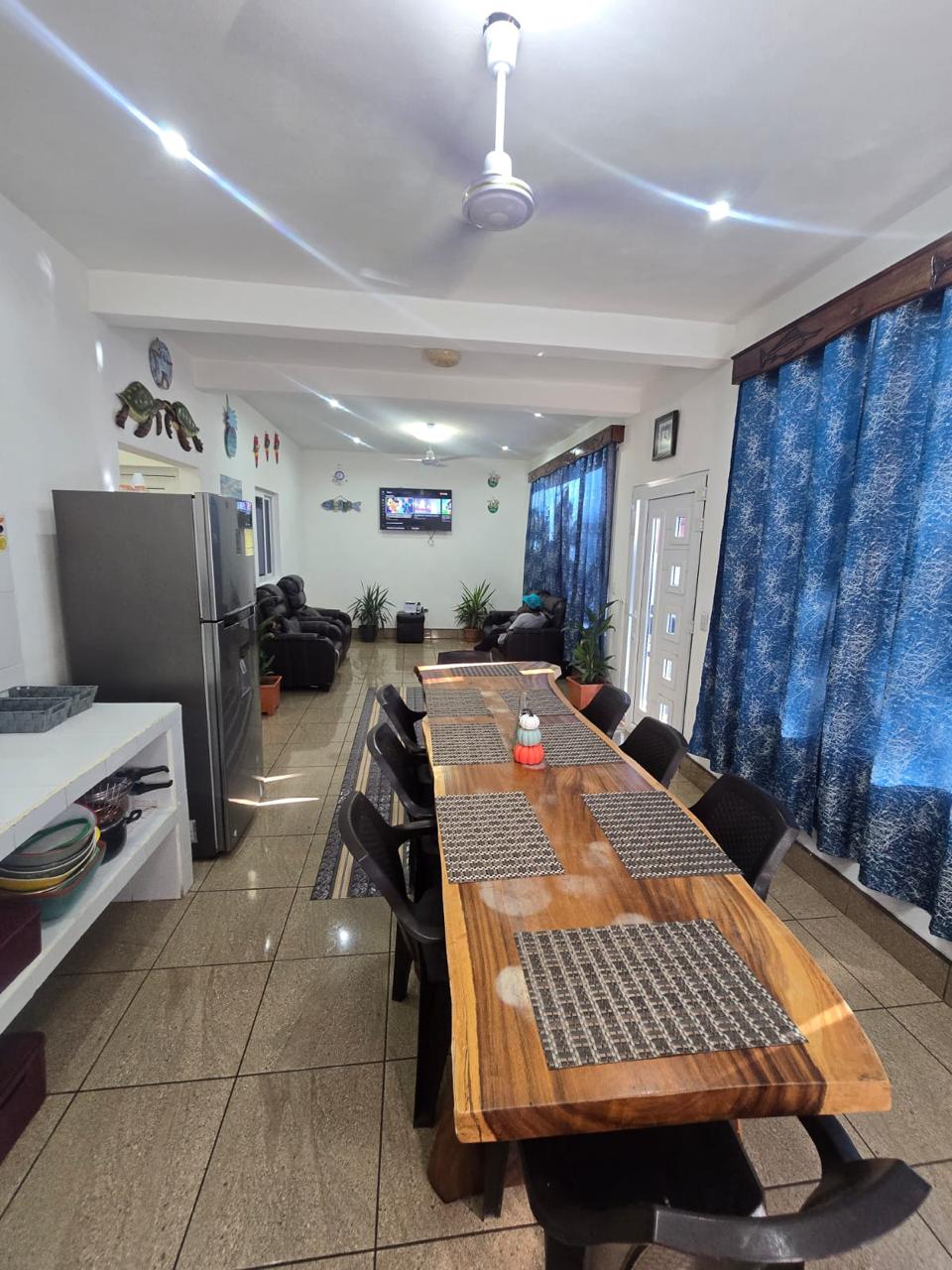 Villa 2 hermanos